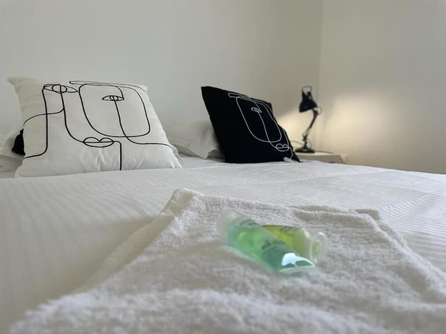 Presqu'Ile, Appartement Neuf Avec Balcon, Salle De Gym Et Parking Caen Extérieur photo