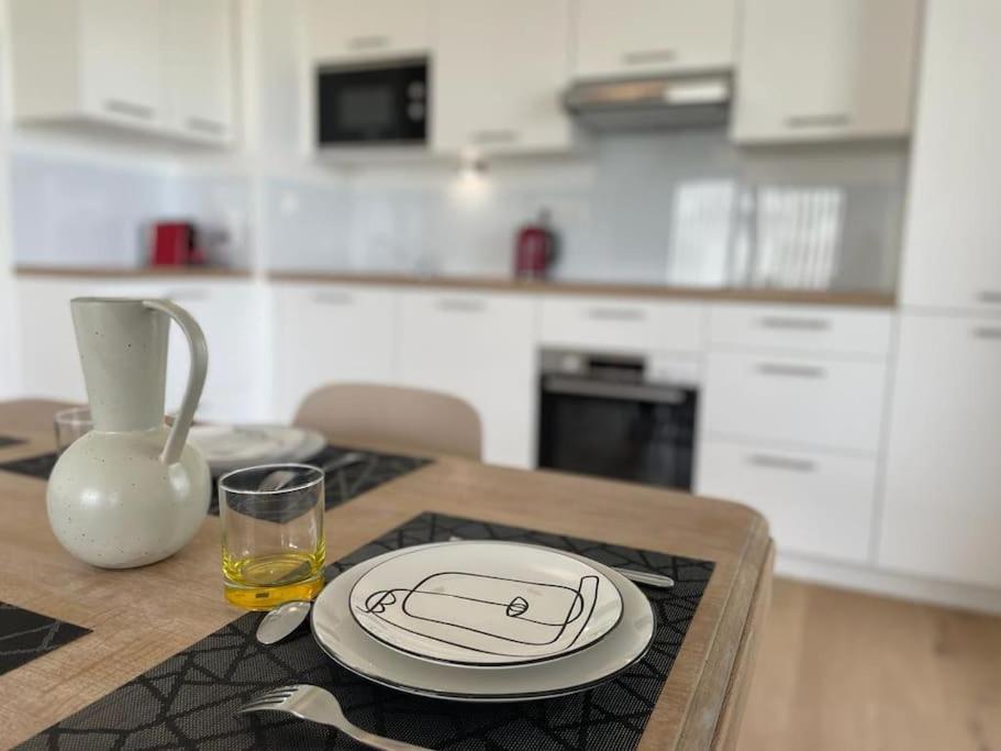Presqu'Ile, Appartement Neuf Avec Balcon, Salle De Gym Et Parking Caen Extérieur photo